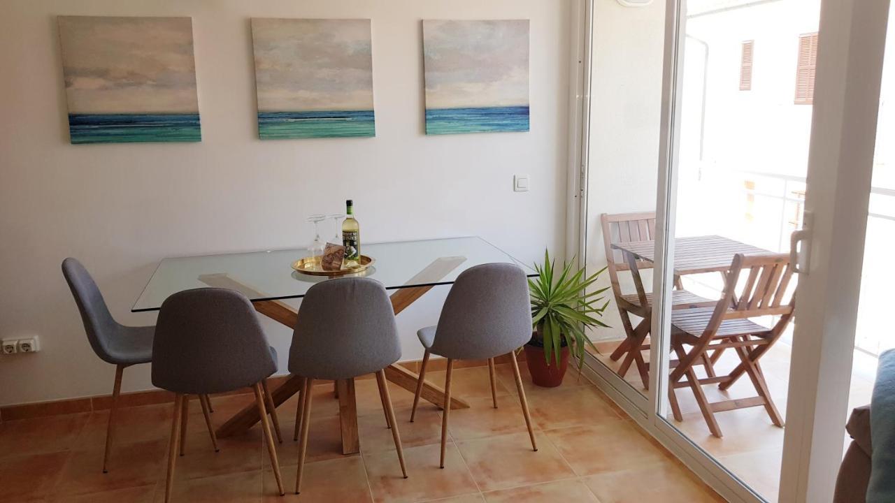 Sonne & Meerblick Aus 40 Grad Heissem Whirlpool Geniessen - Zentral Am Hafen Und Dennoch Ruhig Cala Ratjada  Extérieur photo